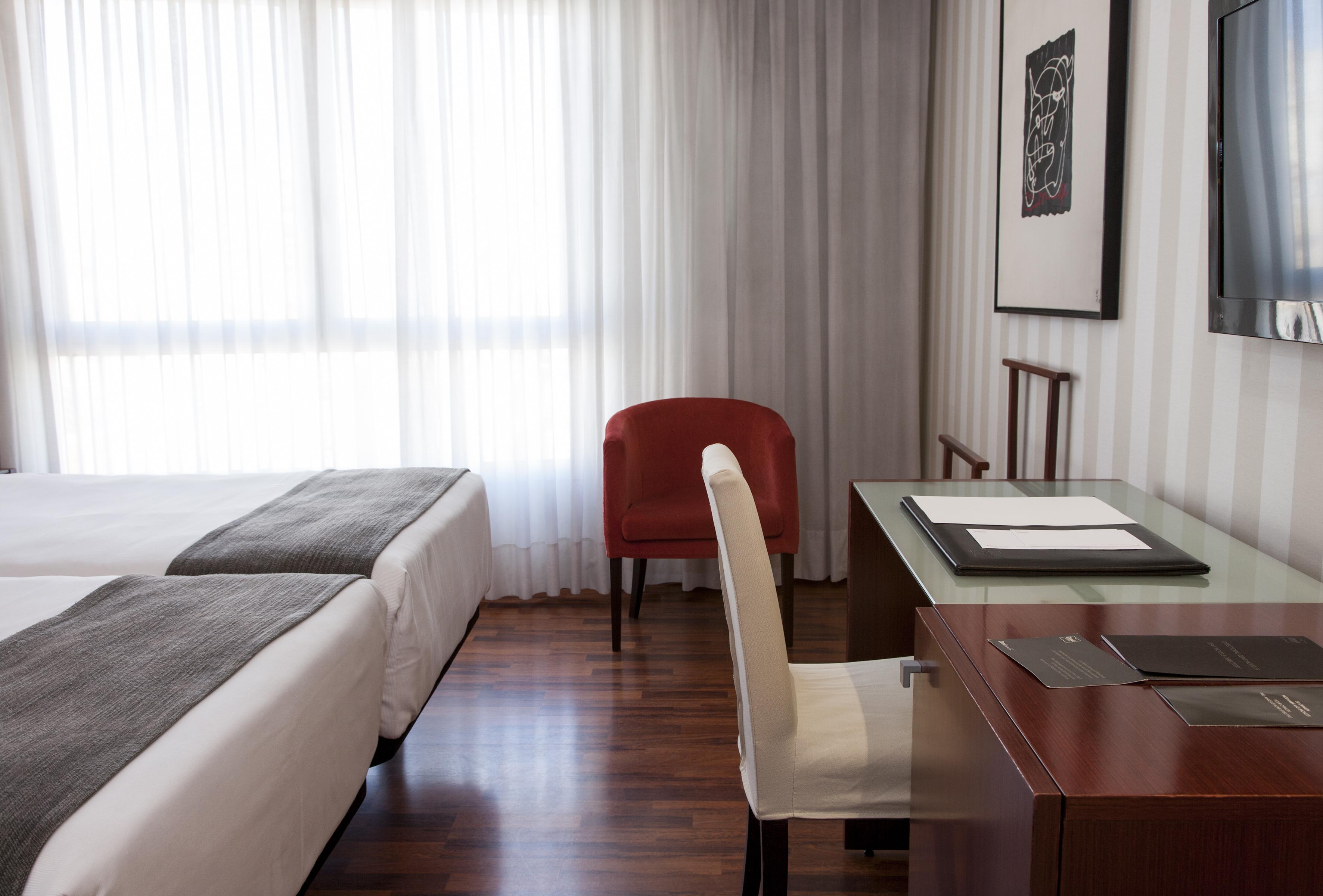 โฮเต็ล เซนิท เมอร์เซีย Hotel มูร์เซีย ภายนอก รูปภาพ