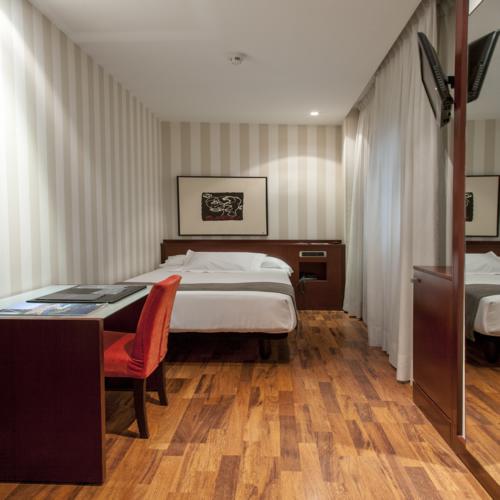 โฮเต็ล เซนิท เมอร์เซีย Hotel มูร์เซีย ภายนอก รูปภาพ