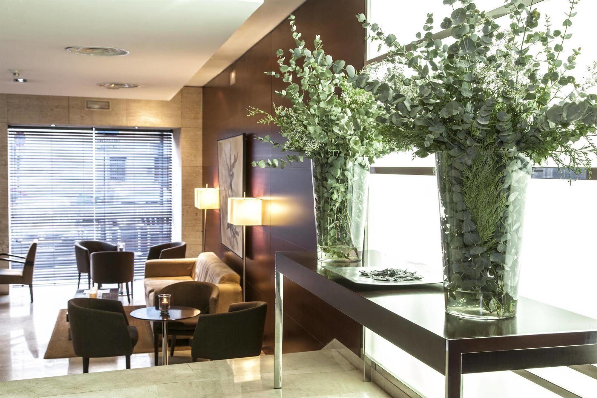 โฮเต็ล เซนิท เมอร์เซีย Hotel มูร์เซีย ภายนอก รูปภาพ